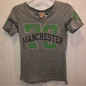 Manchester⚽️#70 Women’s Sz S Distressed V-neck Mossimo Gray, Navy, Green Shirt